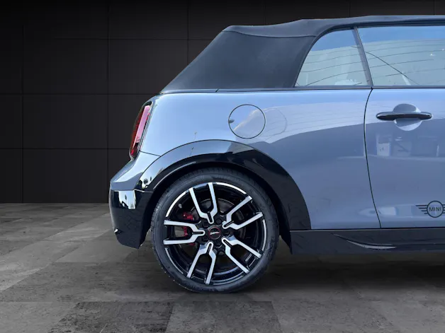 Mini Cabrio F67 2.0i John Cooper Works