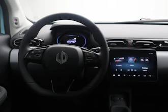 https://vehicle.imgix.net/4402764/d0caaaca-1dbb-416c-ba85-36a33fa3d1cc.JPG