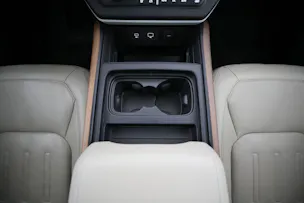 Land Rover Defender 110 2.0 P400e HSE