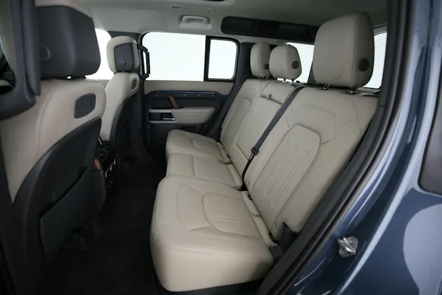 Land Rover Defender 110 2.0 P400e HSE