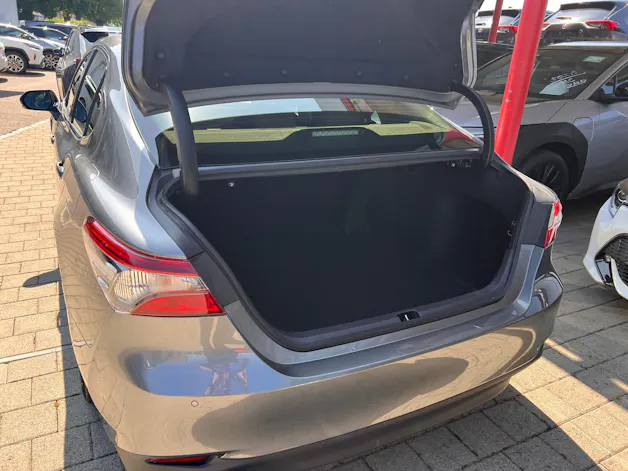 Toyota Camry 2.5 HSD Comfort