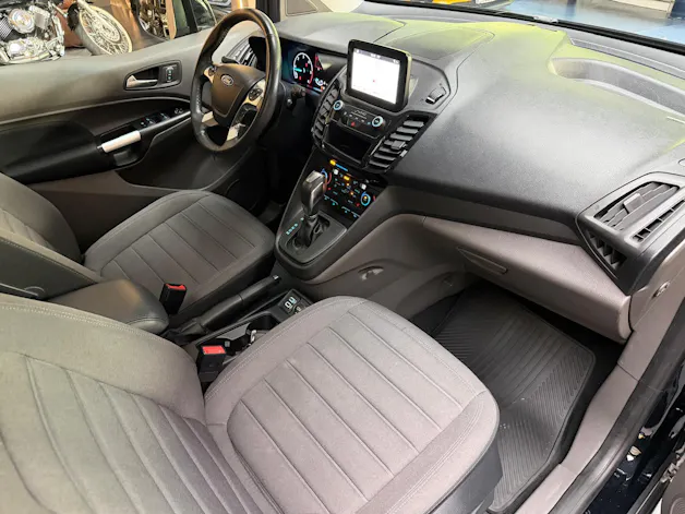 Ford Tourneo Grand Connect 1.5 EcoBlue 120 Titanium