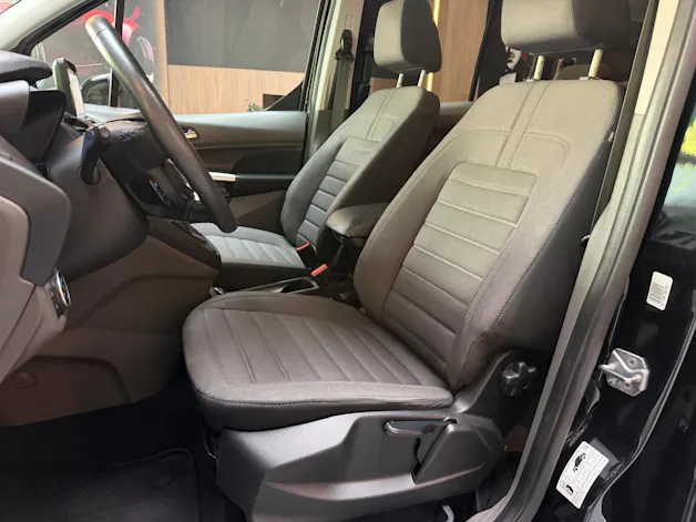 Ford Tourneo Grand Connect 1.5 EcoBlue 120 Titanium