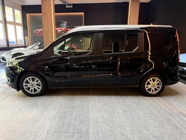 Ford Tourneo Grand Connect 1.5 EcoBlue 120 Titanium