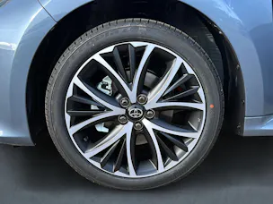 Toyota Yaris 1.5 VVT-i HSD Trend