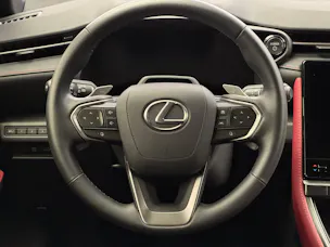 Lexus LBX 1.5 Hybrid Vibrant Edition AWD