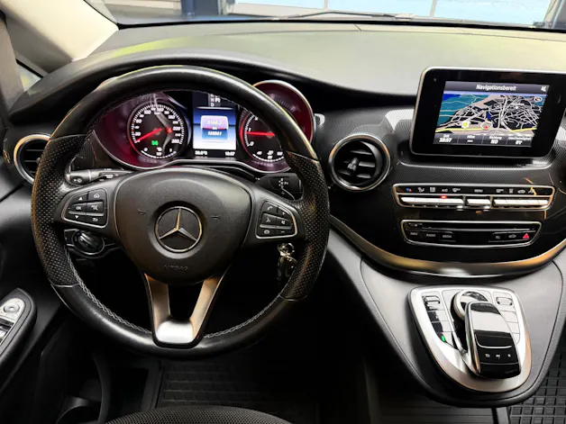 Mercedes-Benz V 250 d BlueTec Avant. kurz 4m Van