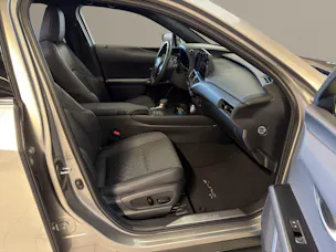 Lexus UX 300h Excellence