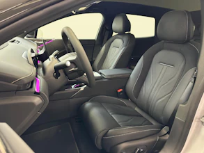 https://vehicle.imgix.net/4402864/32737f21-01ae-44b3-b631-e9cdc8a9017b.jpg