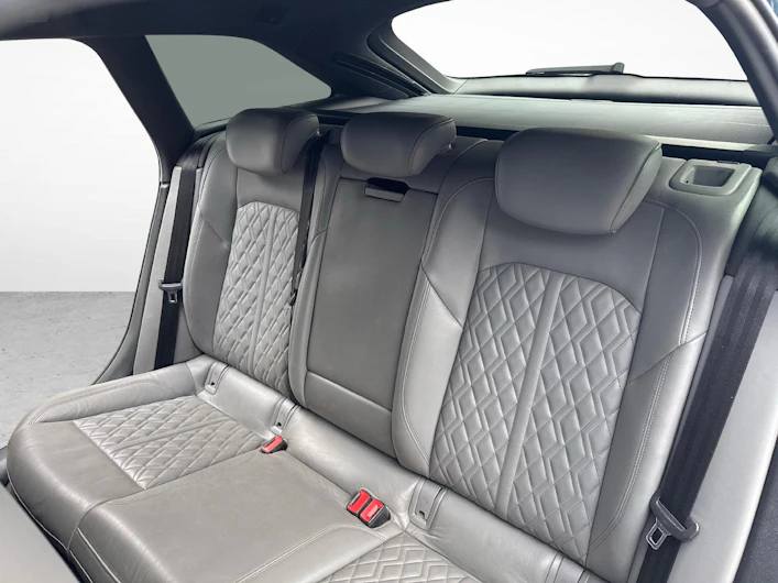Fahrzeugbild AUDI A6