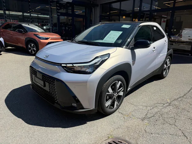 Toyota Aygo X 1.5 VVT-i HSD Trend