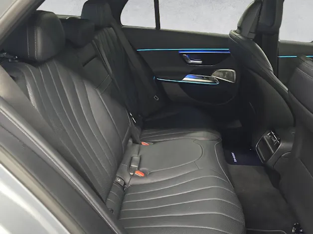 Mercedes-Benz E 300 de AMG Line 4Matic T-Modell