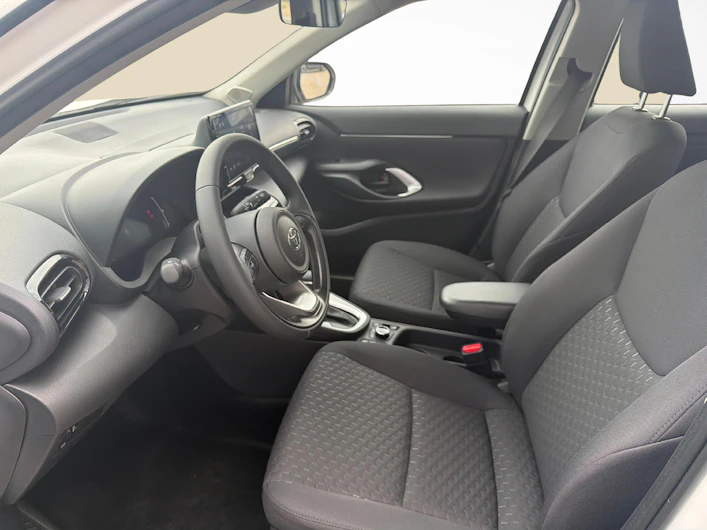 Fahrzeugbild TOYOTA YARIS CROSS