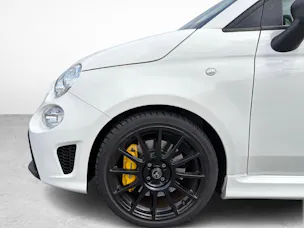 FIAT 695 Abarth 1.4 T-Jet 180