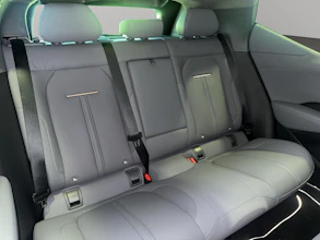 https://vehicle.imgix.net/4403002/034392e0-8469-4fc5-8bd3-9132fe0c7ac9.jpg