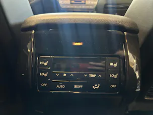 Toyota Land Cruiser 2.8 D 204 Invincible