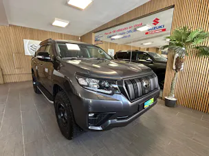 Toyota Land Cruiser 2.8 D 204 Invincible