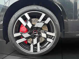 MINI Countryman U25 2.0i John Cooper Works ALL4 Paket XL