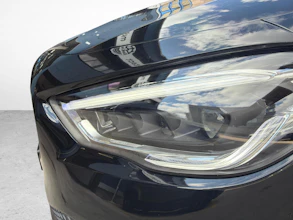 https://vehicle.imgix.net/4403042/0293d436-d17d-4349-8814-2e6e3752d008.jpg