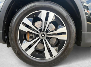 https://vehicle.imgix.net/4403042/427e2483-0a7e-4d4c-b1f9-8cb5d104cca4.jpg
