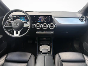 Fahrzeugbild MERCEDES-BENZ GLA 250 Progressive 4matic