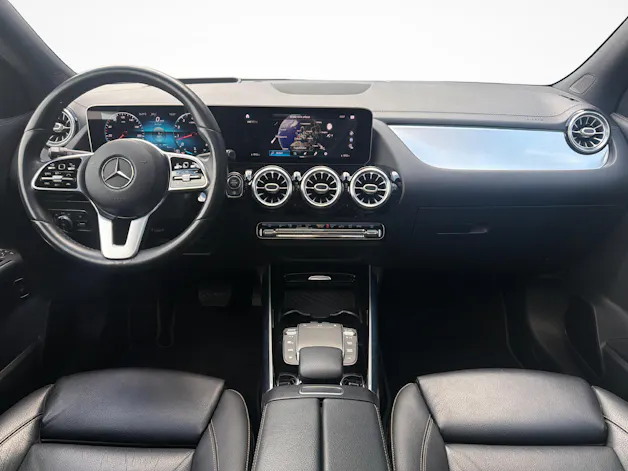 Mercedes-Benz GLA 250 Progressive 4matic