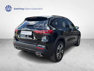 Mercedes-Benz GLA 250 Progressive 4matic