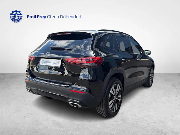 Mercedes-Benz GLA 250 Progressive 4matic