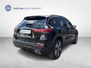 Fahrzeugbild MERCEDES-BENZ GLA 250 Progressive 4matic