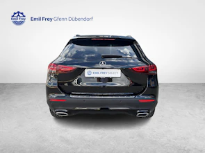 Fahrzeugbild MERCEDES-BENZ GLA 250 Progressive 4matic