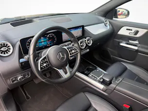 Mercedes-Benz GLA 250 Progressive 4matic