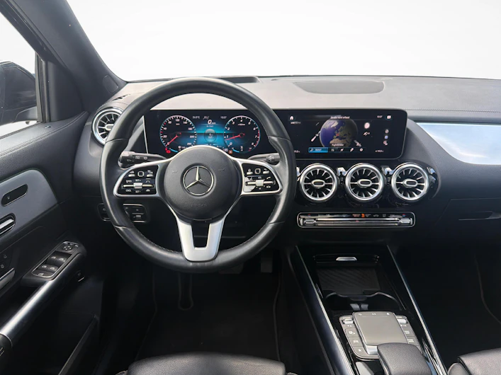 Fahrzeugbild MERCEDES-BENZ GLA 250