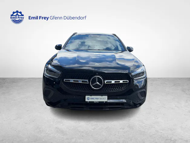 Mercedes-Benz GLA 250 Progressive 4matic