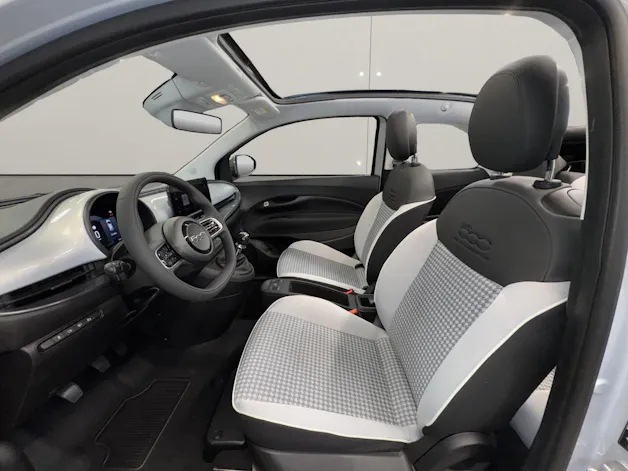 FIAT 500 Cabrio 1.0 Hybrid Dolcevita