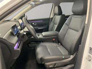 https://vehicle.imgix.net/4403074/5600003f-b750-4bf2-a95c-ce47d861ee3a.jpg