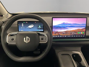 https://vehicle.imgix.net/4403074/ce1936e2-fd3a-4649-887a-e836ddce6ad2.jpg