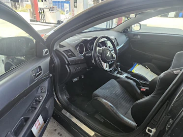 MITSUBISHI LANCER 6