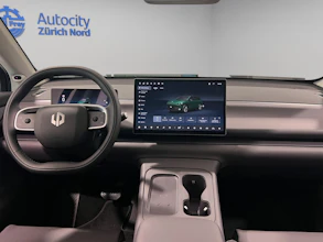https://vehicle.imgix.net/4403084/c2455efc-1875-4363-b4ee-7572778b20ac.jpg