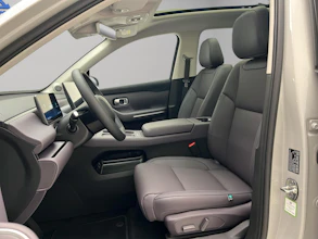 https://vehicle.imgix.net/4403089/554c8287-2514-4661-bda2-8bf3d13563b7.jpg