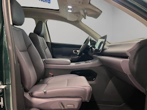 https://vehicle.imgix.net/4403095/a09c58e7-6f00-493d-9f33-ccd9dfcf2875.jpg