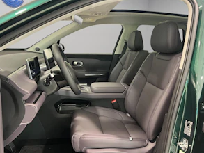 https://vehicle.imgix.net/4403095/cf821333-9c4d-462c-a049-b7b1237bd5b4.jpg