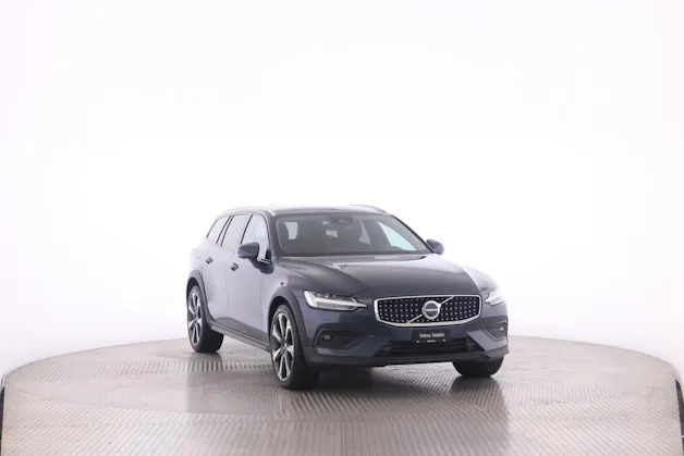 VOLVO V60 Cross Country 2.0 B4 Ultimate AWD