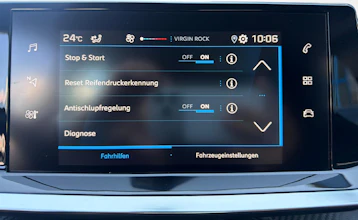 https://vehicle.imgix.net/4403109/8e88885e-f227-47ec-acf0-b462b9bfb848.jpg