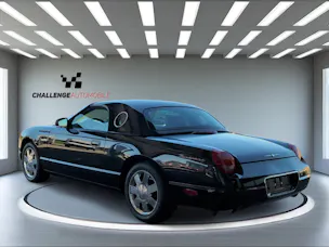 Ford Thunderbird V8 3.9 DOHC