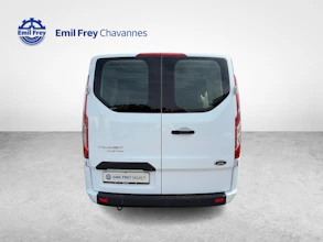 https://vehicle.imgix.net/4403143/236cb056-26c5-49bb-aae6-5c5a78a2aa7b.jpg