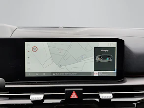 https://vehicle.imgix.net/4403179/a86673a3-d9d8-43b6-8fa8-211d308f1b37.jpg