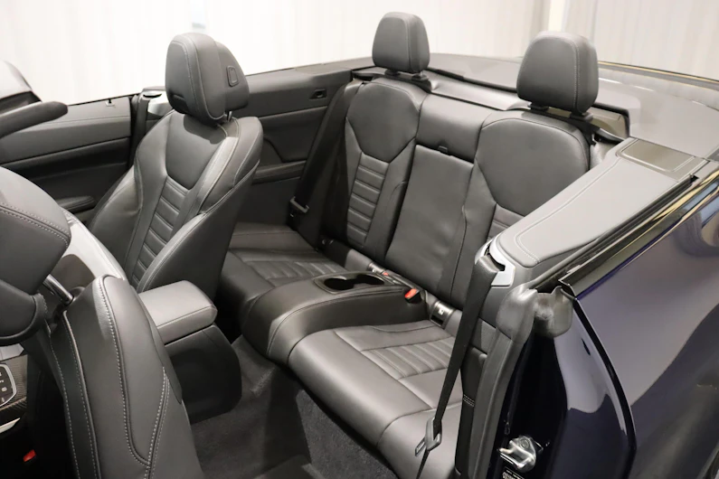 Fahrzeugbild BMW 4 SERIES
