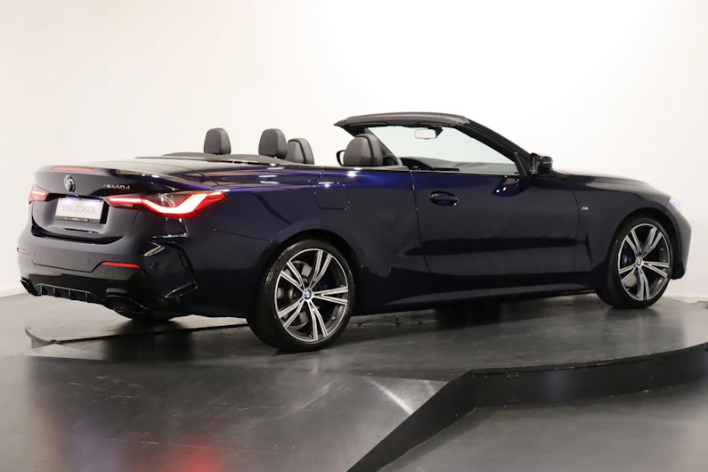Fahrzeugbild BMW 4 SERIES