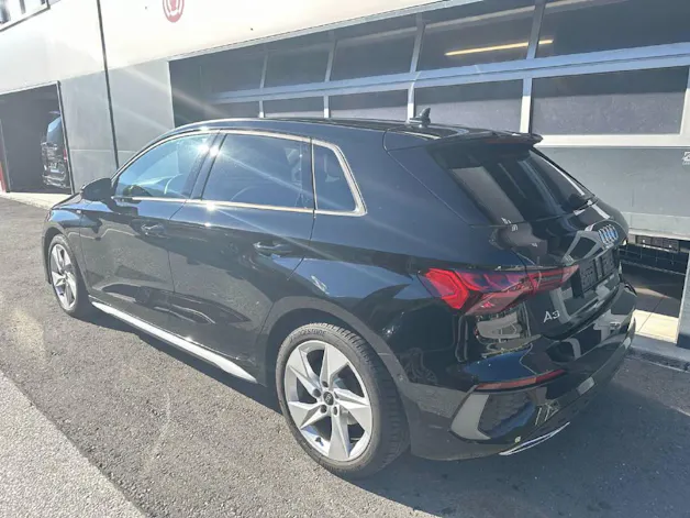 Audi A3 Sportback 2.0 40 TFSI S Line quattro S-Tronic