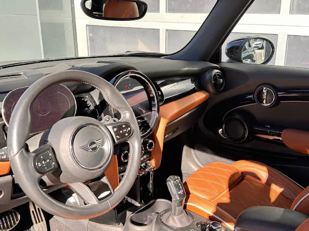 Mini Cabrio F57 2.0i John Cooper Works SAG